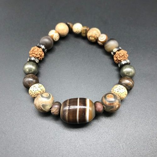 SzanY Bijoux créateur bracelet pour hommes modèle Edem de le collection Ethnic vibes